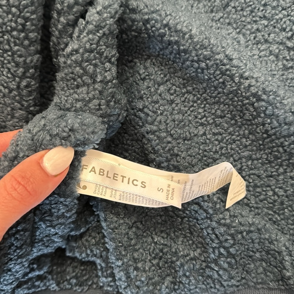 Fabletics bomber - image 3